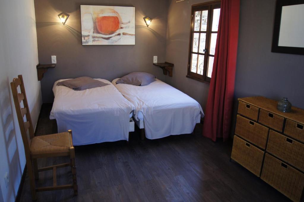 Hotel La Claveliere Saint-Auban-sur-lʼOuvèze Pokój zdjęcie